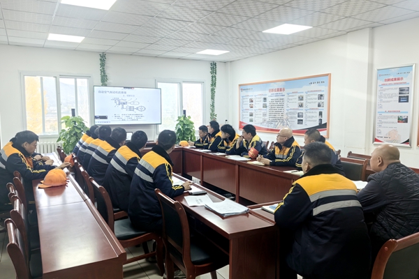 1763603356117017.jpg °àǰ»á½²Î£º¦_¸±±¾.jpg