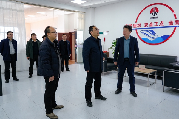 1766651970202783.jpg 焦总检查事情_副本.jpg