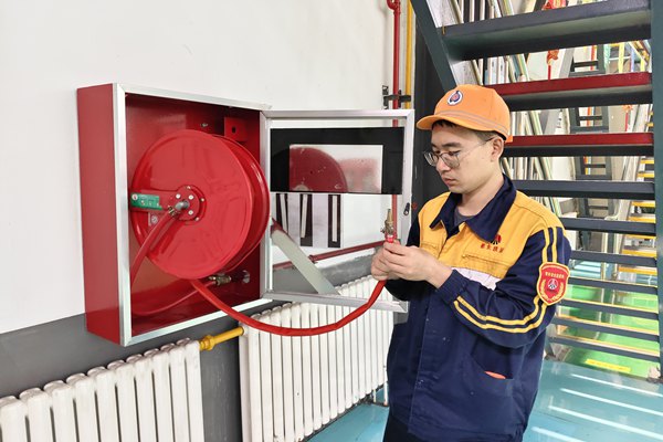 1787196155766651.jpg 消防设施检查_副本.jpg